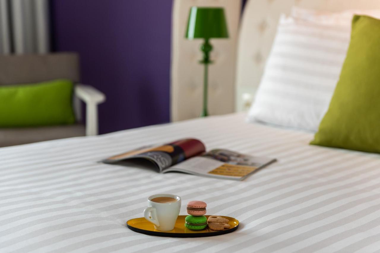 Hotel Indigo Tel Aviv - Diamond District By Ihg Giv'atayim Εξωτερικό φωτογραφία A room at the hotel