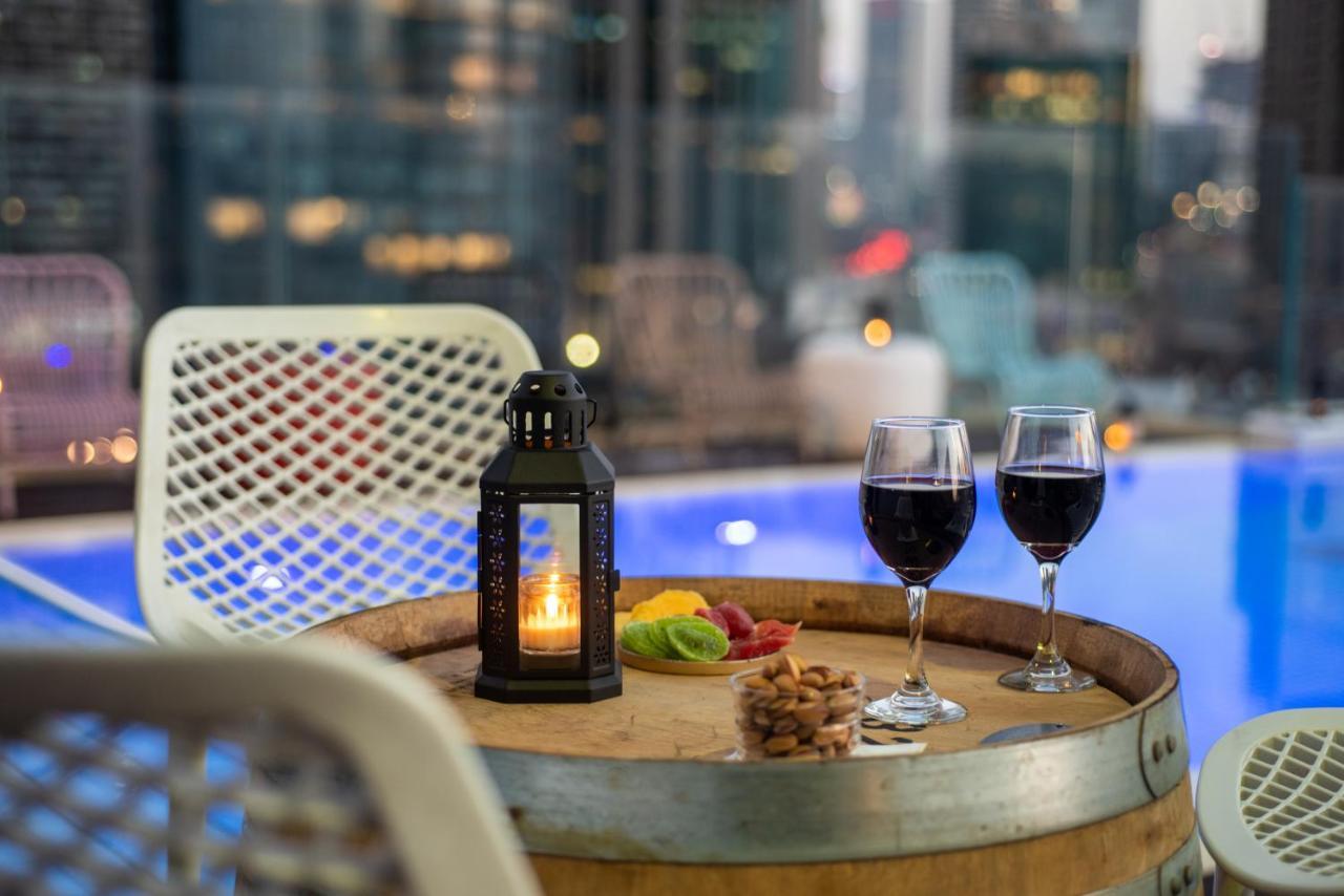 Hotel Indigo Tel Aviv - Diamond District By Ihg Giv'atayim Εξωτερικό φωτογραφία Wine tasting at the winery